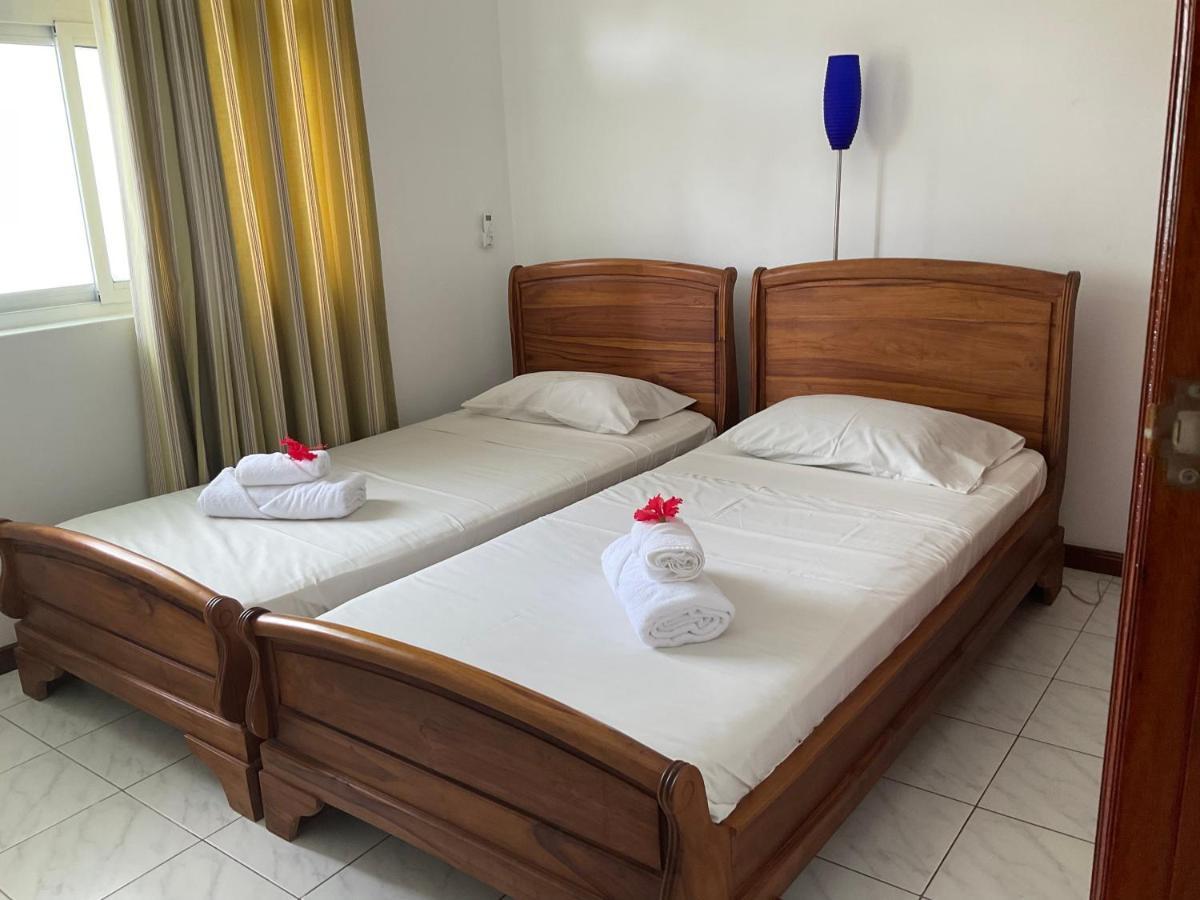 Royale Self Catering Apartments Анс-Руаяль Экстерьер фото