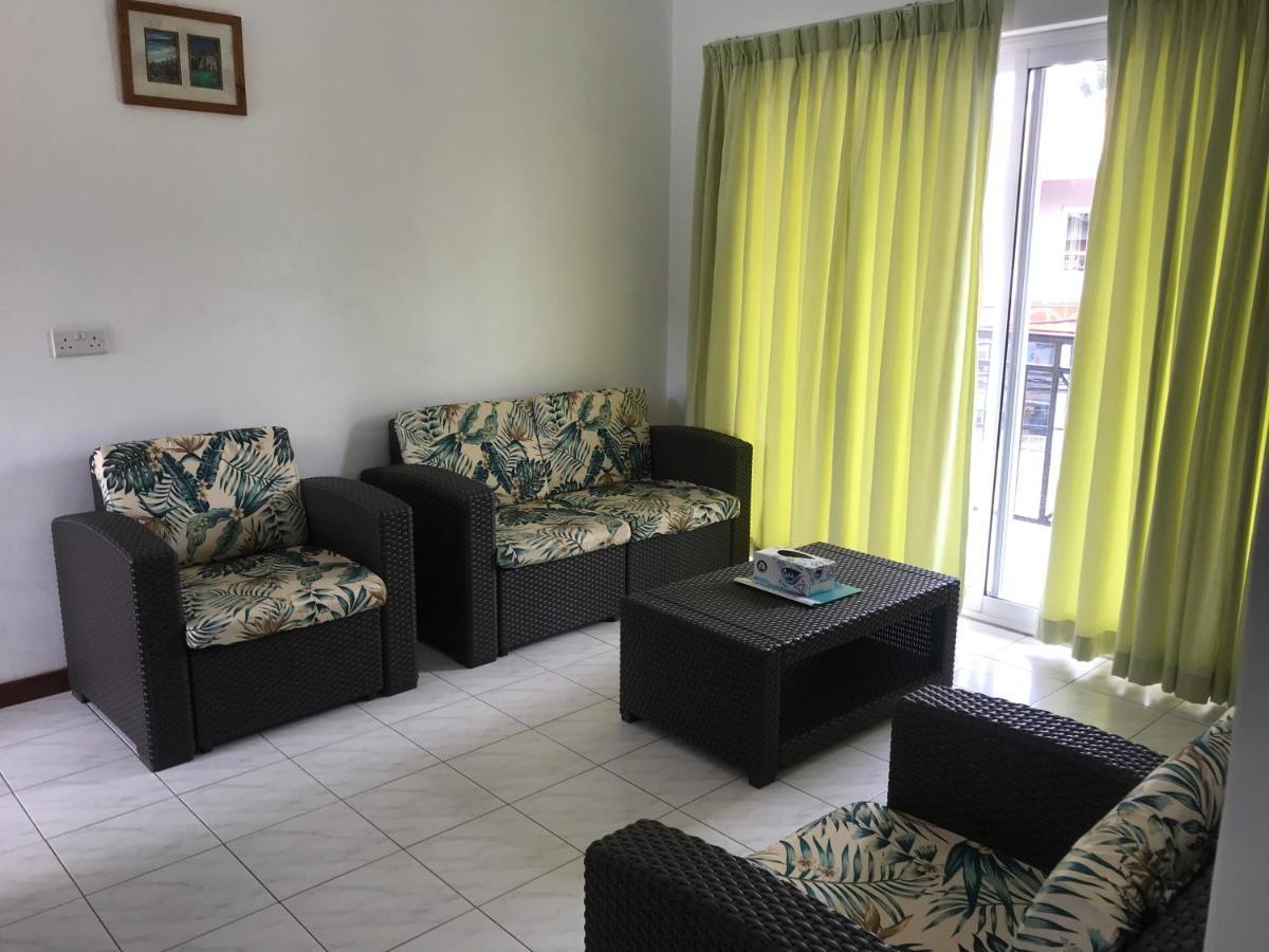 Royale Self Catering Apartments Анс-Руаяль Экстерьер фото