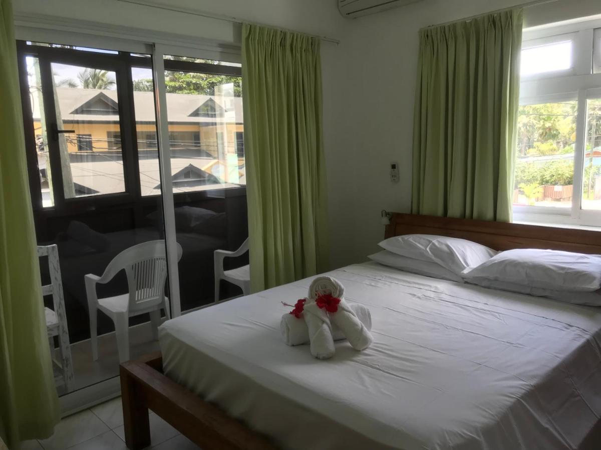 Royale Self Catering Apartments Анс-Руаяль Экстерьер фото