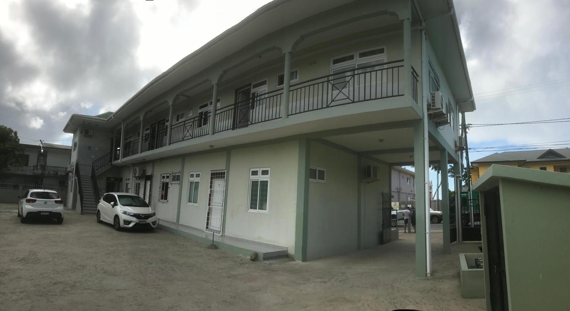 Royale Self Catering Apartments Анс-Руаяль Экстерьер фото